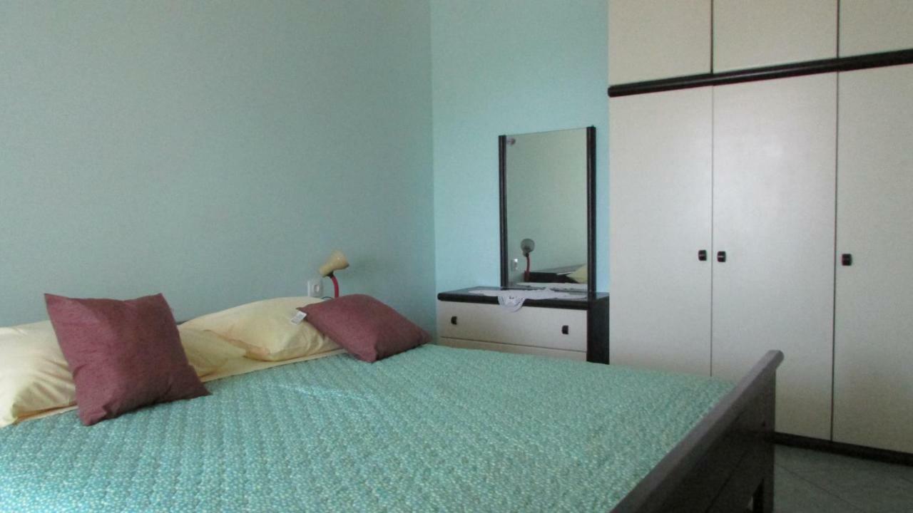 Apartmani Petunia Фажана Екстер'єр фото